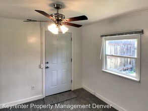 1995 Ingalls St in Lakewood, CO - Building Photo - Building Photo