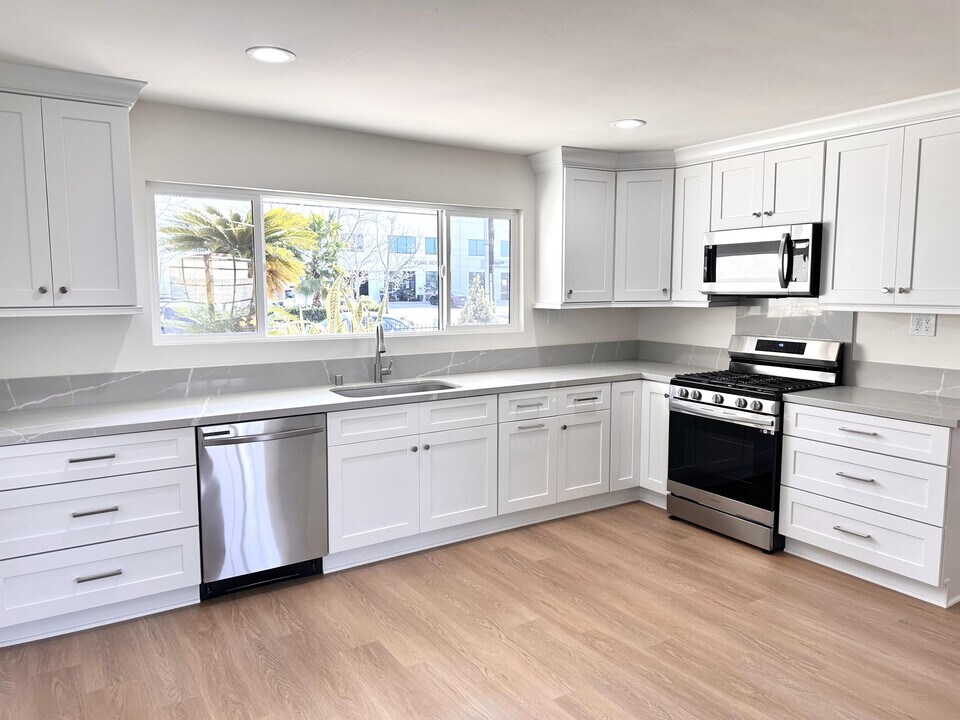 7031 Sowell Ave in Westminster, CA - Building Photo