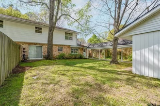 5816 Foxcroft Rd-Unit -5816 in Tyler, TX - Building Photo - Building Photo