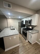 8 Cedar Ave in Towson, MD - Building Photo