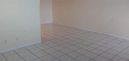 1400 NE 54th St, Unit 206 in Fort Lauderdale, FL - Building Photo - Building Photo