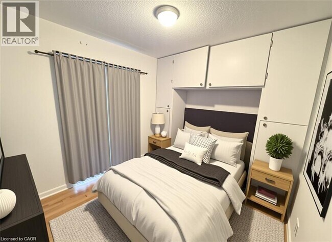 139 Harmony Ave in Hamilton, ON - Building Photo - Building Photo