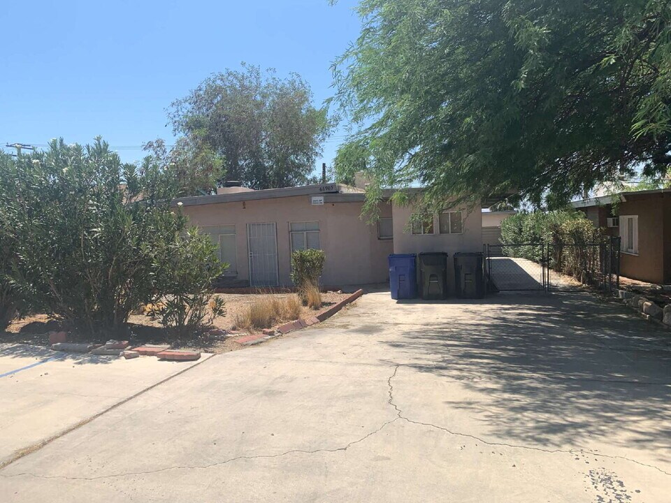 66905 Granada Ave in Desert Hot Springs, CA - Building Photo