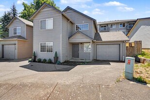5260-5262 Springcrest Dr S in Salem, OR - Building Photo