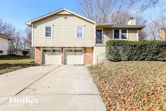 property at 410 SE Crescent St