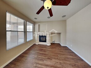 2190 N 135th Dr in Goodyear, AZ - Foto de edificio - Building Photo