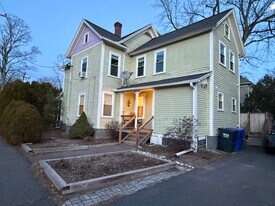 274 Prospect St, Unit 2 in Northampton, MA - Building Photo