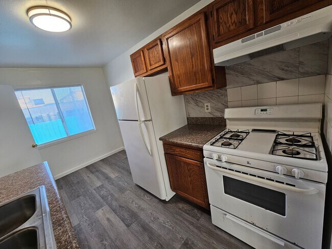 466 20th St in Richmond, CA - Building Photo - Building Photo