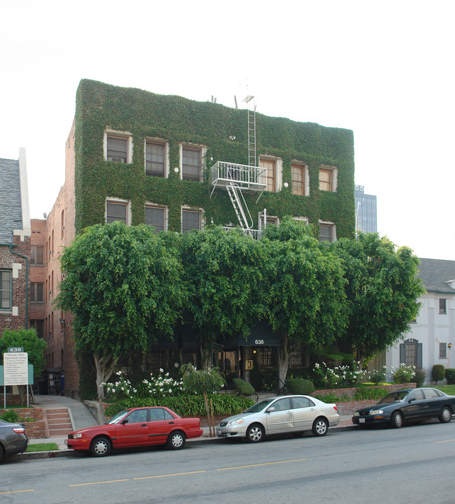 636 S Burnside in Los Angeles, CA - Foto de edificio - Building Photo