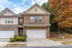 3941 Snipes Ct in Lilburn, GA - Building Photo
