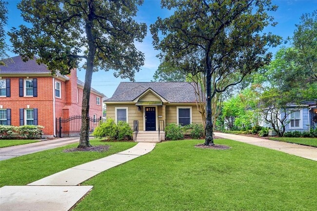 property at 2525 Southgate Blvd
