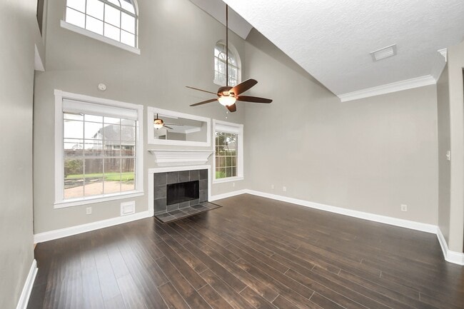 property at 2405 Guilbeau Ln