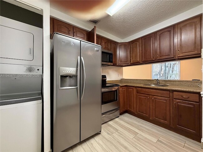 property at 9123 SW 138th Pl