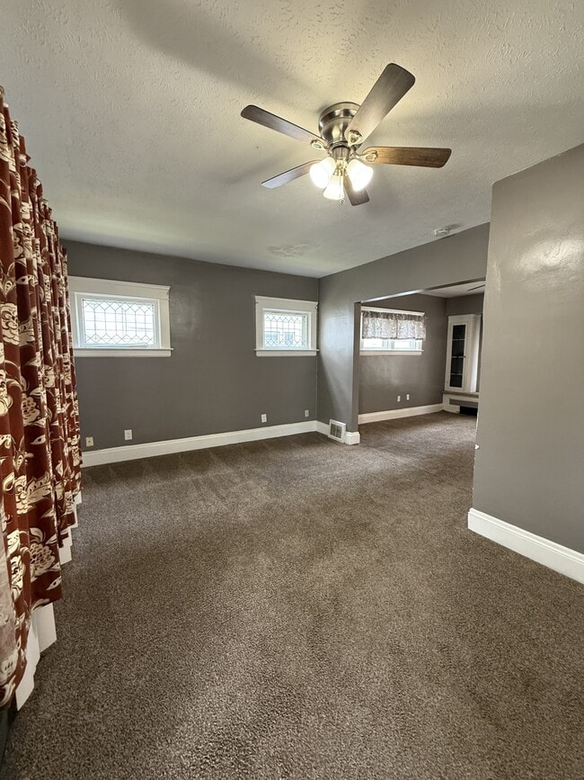 461 E 147th St in Cleveland, OH - Building Photo - Building Photo