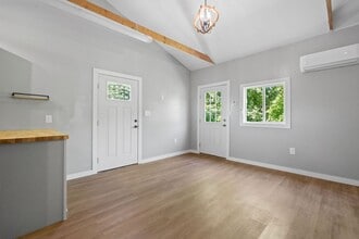 478 Thompkins Ln in Clarksville, TN - Building Photo - Building Photo