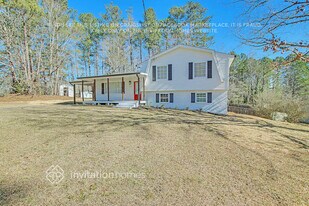 675 Village Ln Dr SW in Marietta, GA - Building Photo