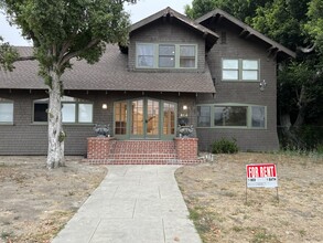 614 Central S Ave, Unit 2 nd floor in Glendale, CA - Building Photo - Building Photo