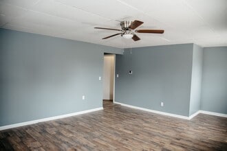 2933 Horseshoe Pike in Palmyra, PA - Building Photo - Building Photo