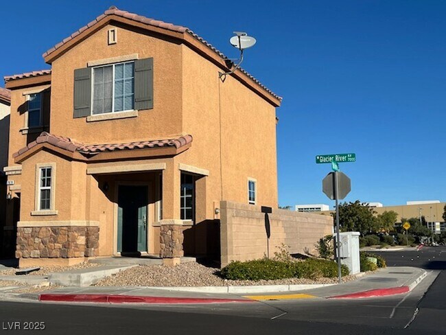 7078 Glacier River Ave in Las Vegas, NV - Building Photo - Building Photo