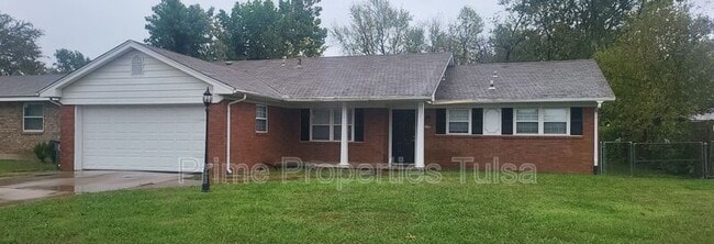 property at 1525 S 122nd E Ave