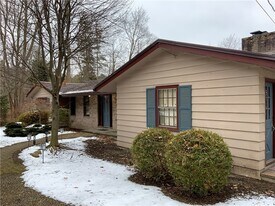 102 Corson Pl in Ithaca, NY - Building Photo