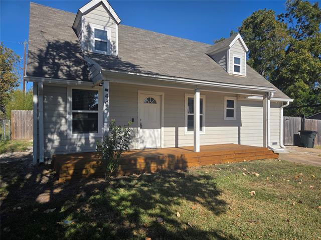 property at 482 Trout St