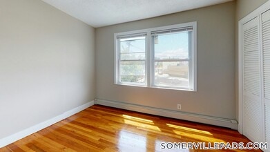 280 McGrath Hwy in Somerville, MA - Building Photo - Building Photo