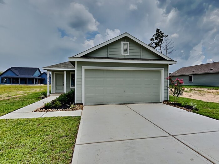 18731 Barrichello Dr in Conroe, TX - Building Photo