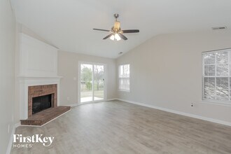 7514 Lullwater Cove in Huntersville, NC - Foto de edificio - Building Photo