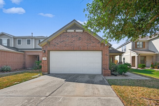 property at 3123 Peachstone Pl