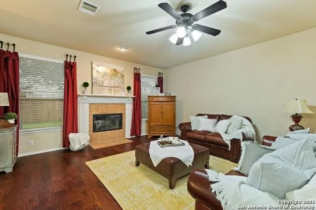 8415 Spicewood Bend in San Antonio, TX - Foto de edificio - Building Photo