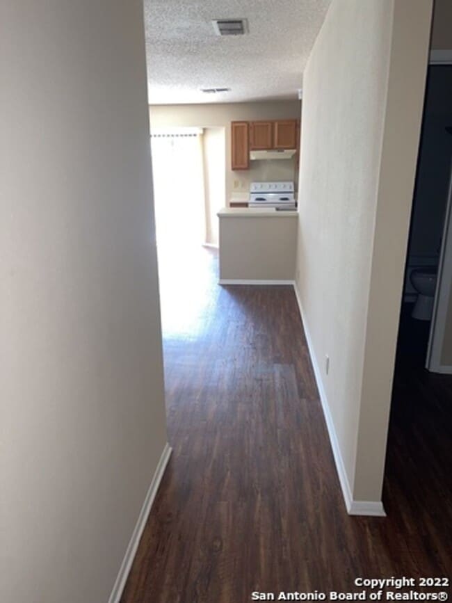 11739 Spring Club Dr in San Antonio, TX - Foto de edificio - Building Photo