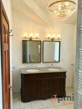 539 Palms Dr in Martinez, CA - Building Photo - Building Photo