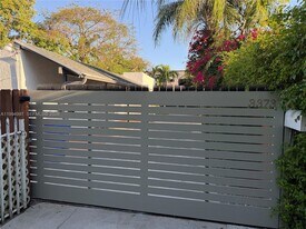 3373 SW 29th Terrace in Miami, FL - Building Photo