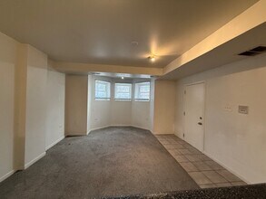 2228 W Warren Blvd in Chicago, IL - Foto de edificio - Building Photo