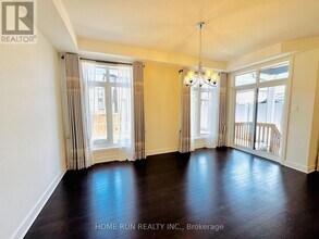 279 Mount Nebo Way in Ottawa, ON - Building Photo - Building Photo