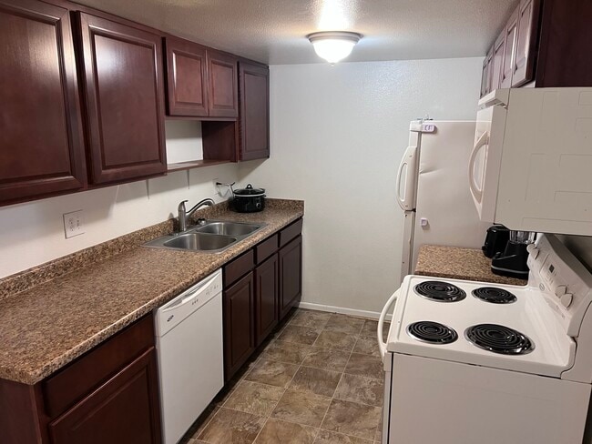 615 100 E in Orem, UT - Building Photo - Building Photo