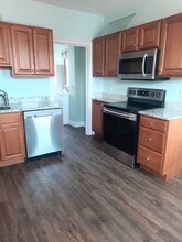 422 Washington St in Whitman, MA - Building Photo - Building Photo