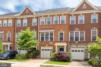 43149 Crosswind Terrace in Broadlands, VA - Building Photo - Building Photo
