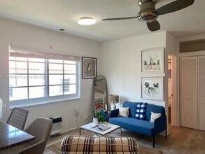 1525 Meridian Ave in Miami Beach, FL - Building Photo - Building Photo