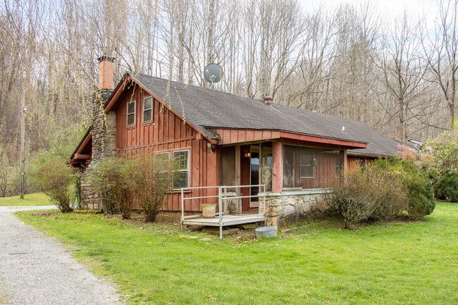 property at 2859 Hannah Ford Rd