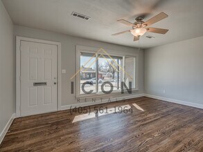 3237 NW 44th St in Oklahoma City, OK - Building Photo - Building Photo