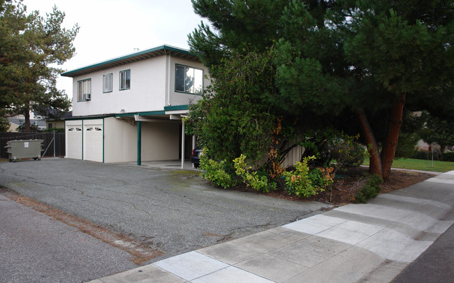 2965 Emerson St in Palo Alto, CA - Foto de edificio - Building Photo