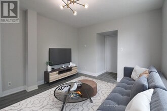 291 Stewart St in Peterborough, ON - Building Photo - Building Photo