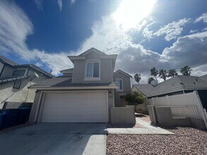 362 Cavos Way in Henderson, NV - Building Photo - Building Photo