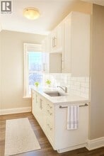 63 Henry St in Cambridge, ON - Building Photo - Building Photo