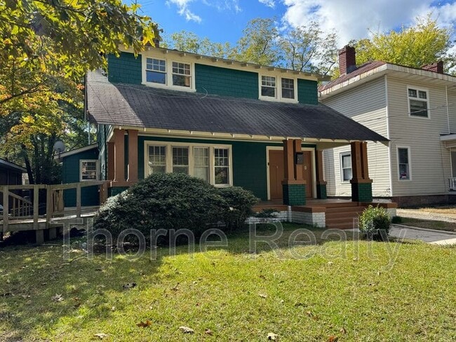 property at 605 Hammond St