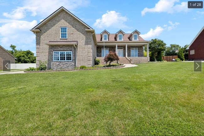 property at 109 Chalford Pl