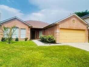 23726 Greenland Oak Ct in Spring, TX - Building Photo - Building Photo