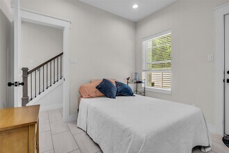 5303 Donovan Gdns Ln in Houston, TX - Building Photo - Building Photo